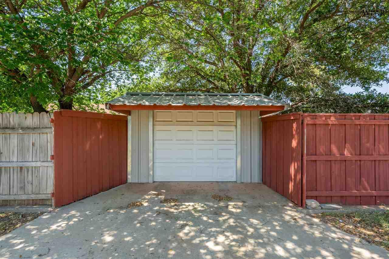 4120 Moffett Avenue, Wichita Falls, New York image 30
