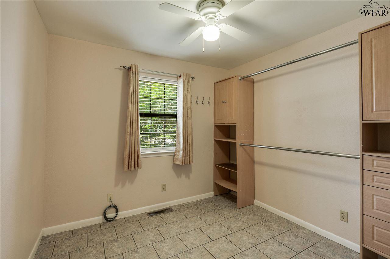 4120 Moffett Avenue, Wichita Falls, New York image 15