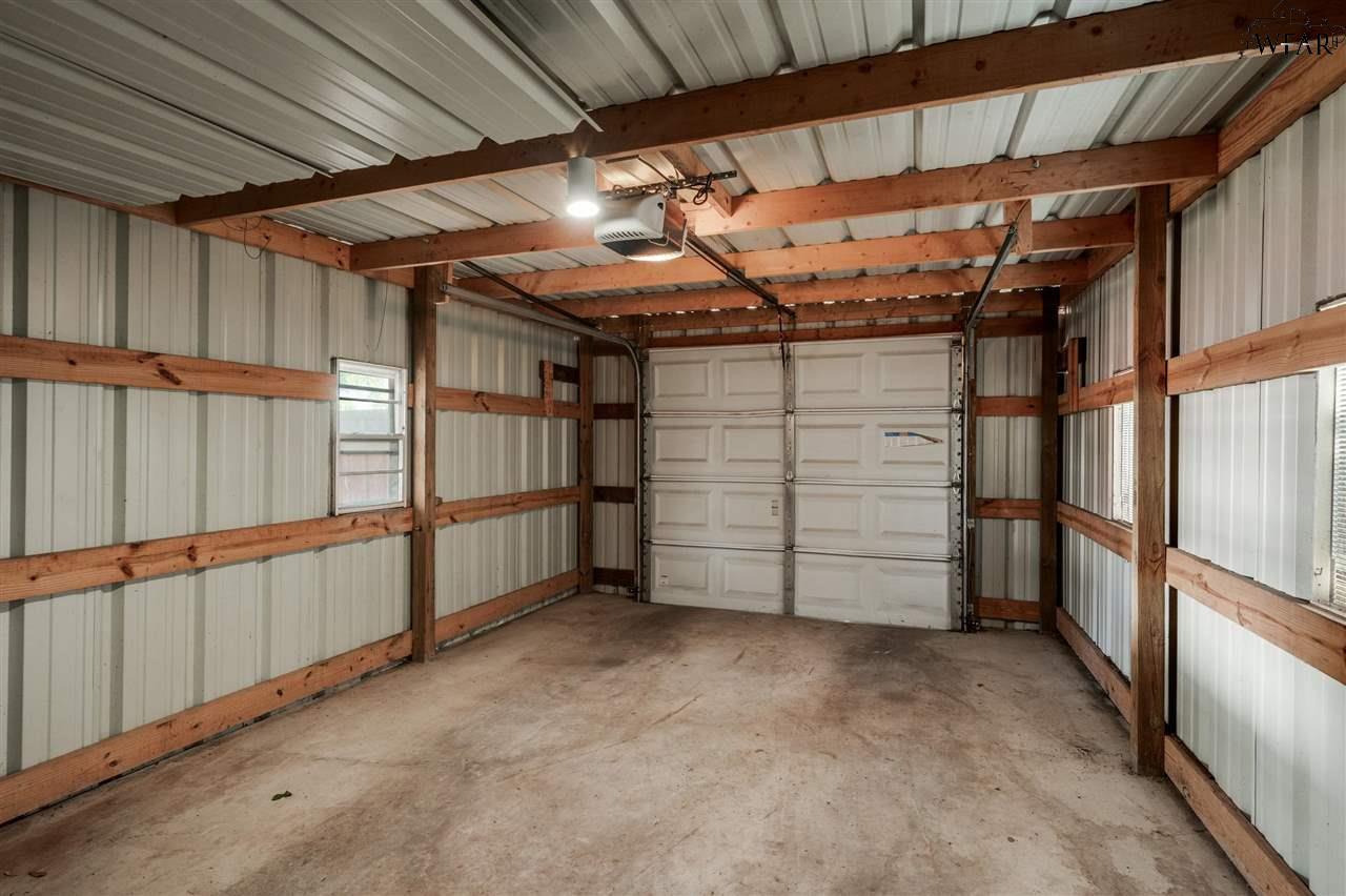 4120 Moffett Avenue, Wichita Falls, New York image 29