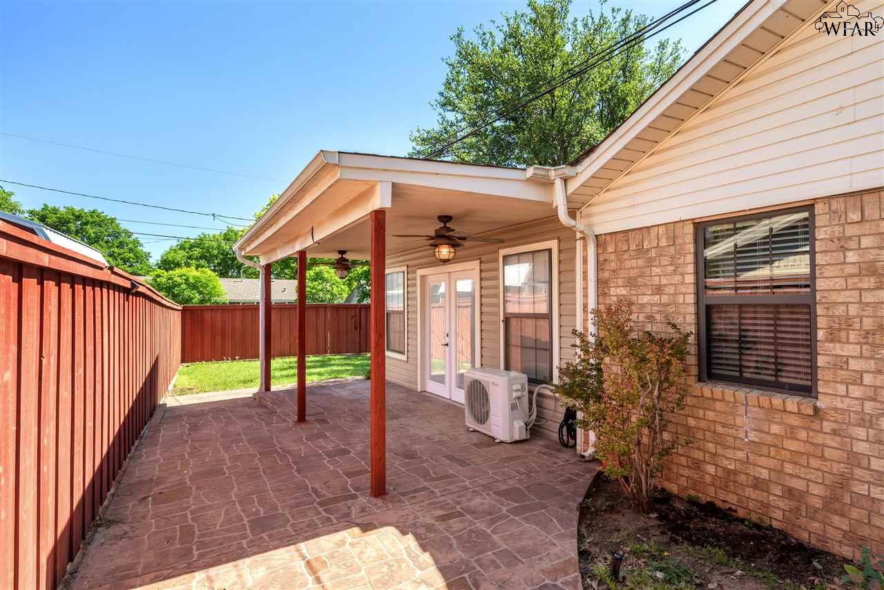 4120 Moffett Avenue, Wichita Falls, New York image 24