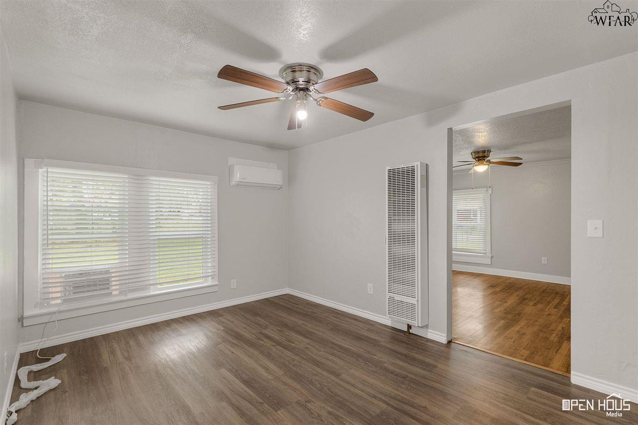 1218 32nd Street, Wichita Falls, Texas image 8