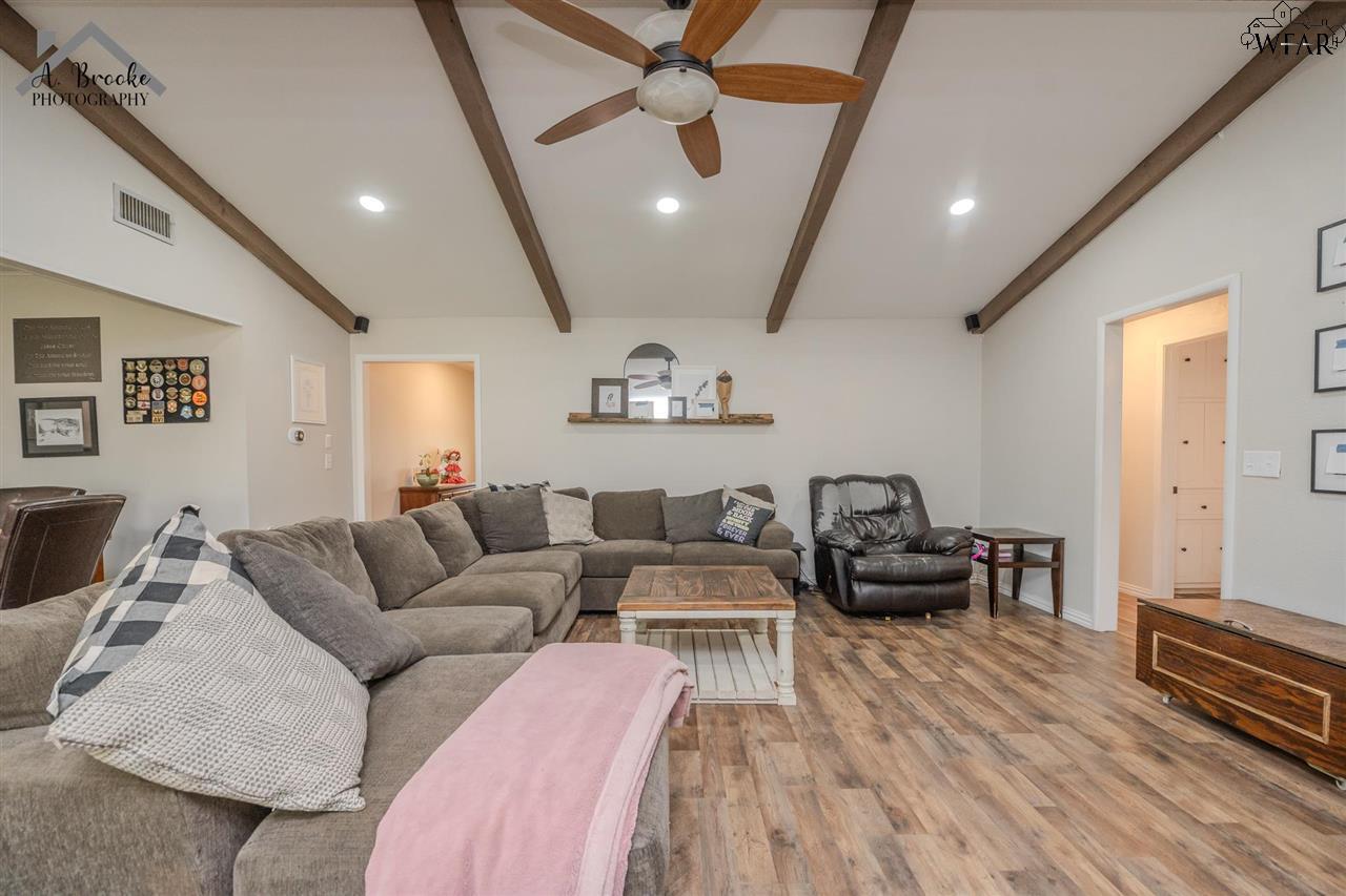4810 Reginald Drive, Wichita Falls, Texas image 6