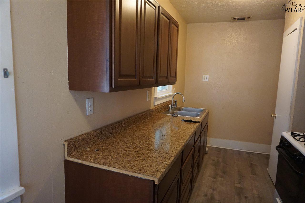 2017 Collins Avenue, Wichita Falls, Texas image 7