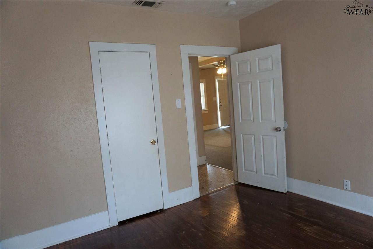 2017 Collins Avenue, Wichita Falls, Texas image 18