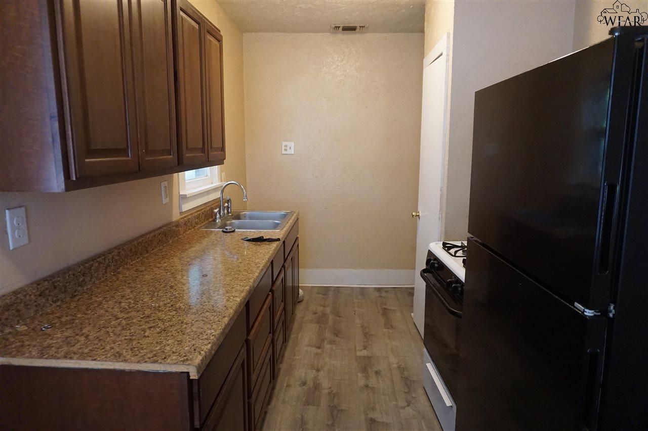 2017 Collins Avenue, Wichita Falls, Texas image 9