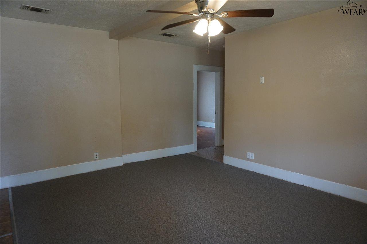 2017 Collins Avenue, Wichita Falls, Texas image 5