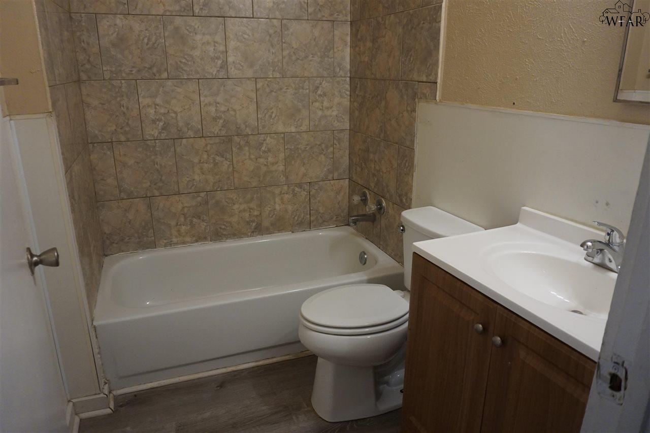 2017 Collins Avenue, Wichita Falls, Texas image 17