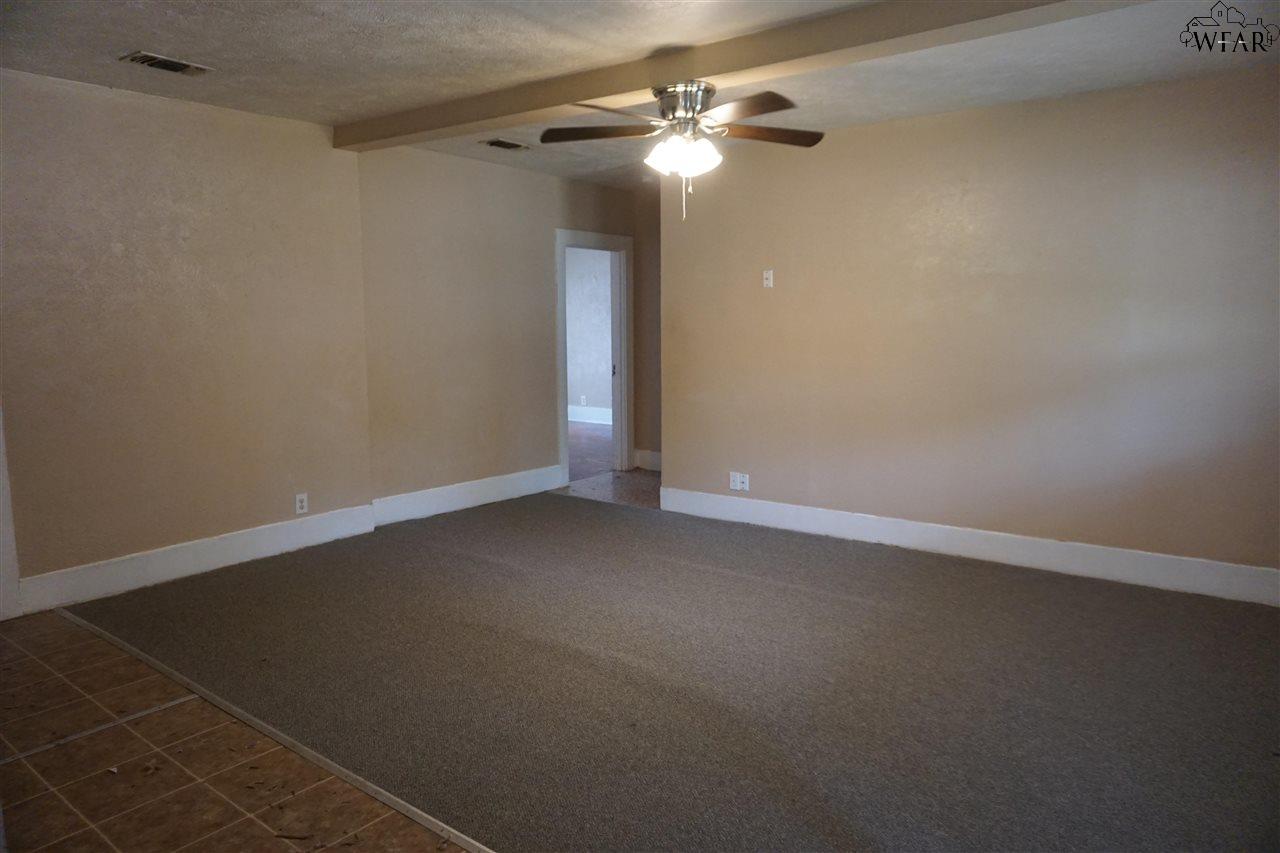 2017 Collins Avenue, Wichita Falls, Texas image 6