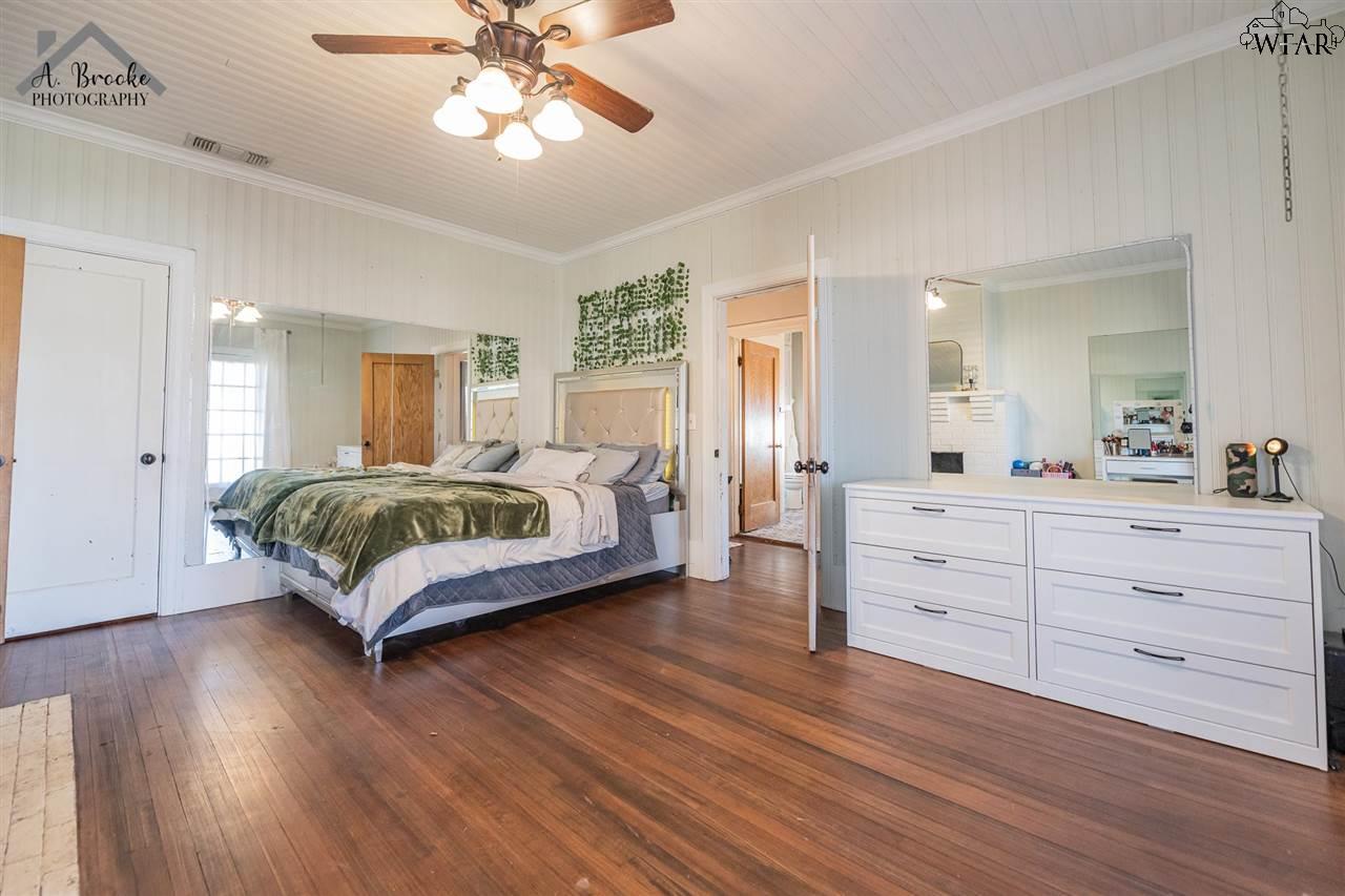 616 E Gilbert Street, Henrietta, Texas image 15