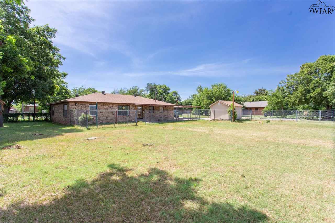 1029 Sunset Lane, Wichita Falls, Texas image 30