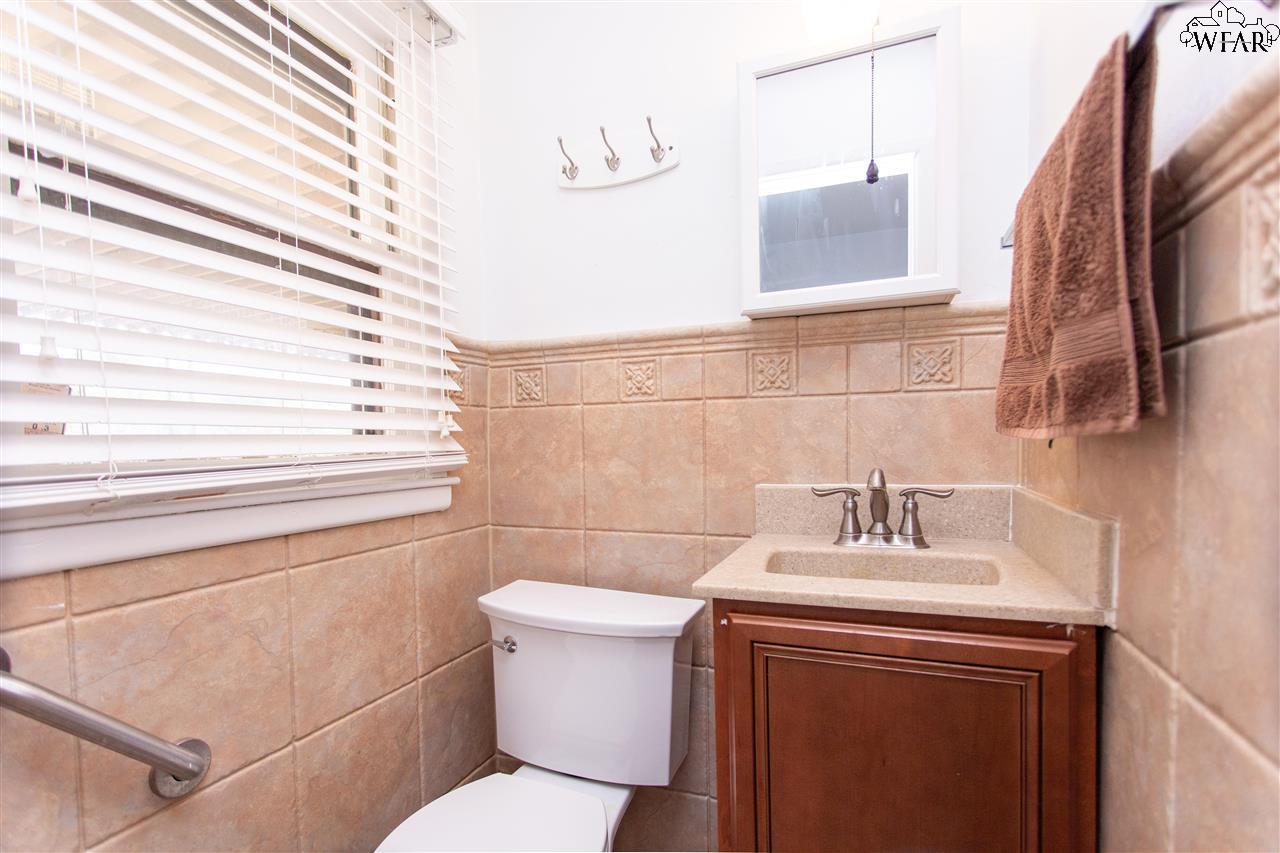 1029 Sunset Lane, Wichita Falls, Texas image 26