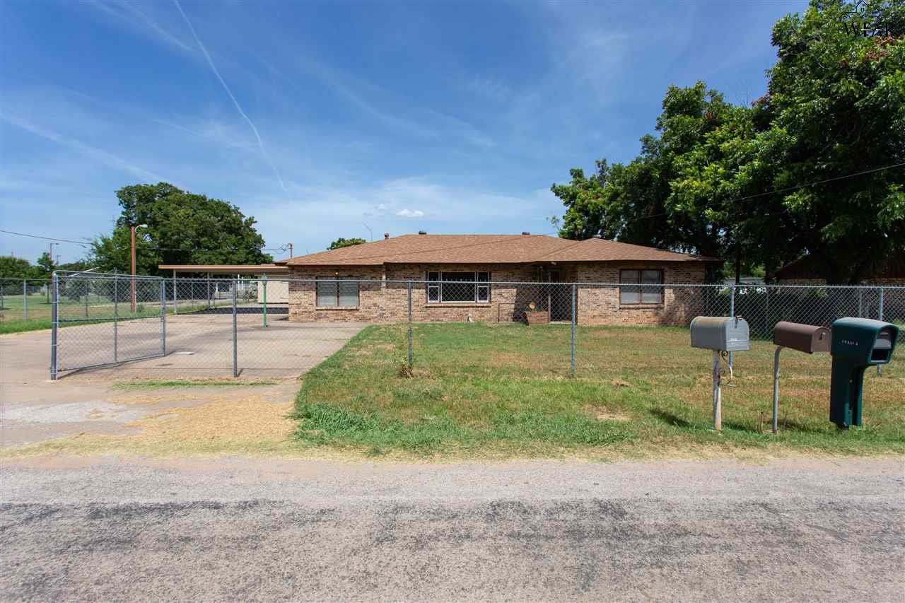 1029 Sunset Lane, Wichita Falls, Texas image 2