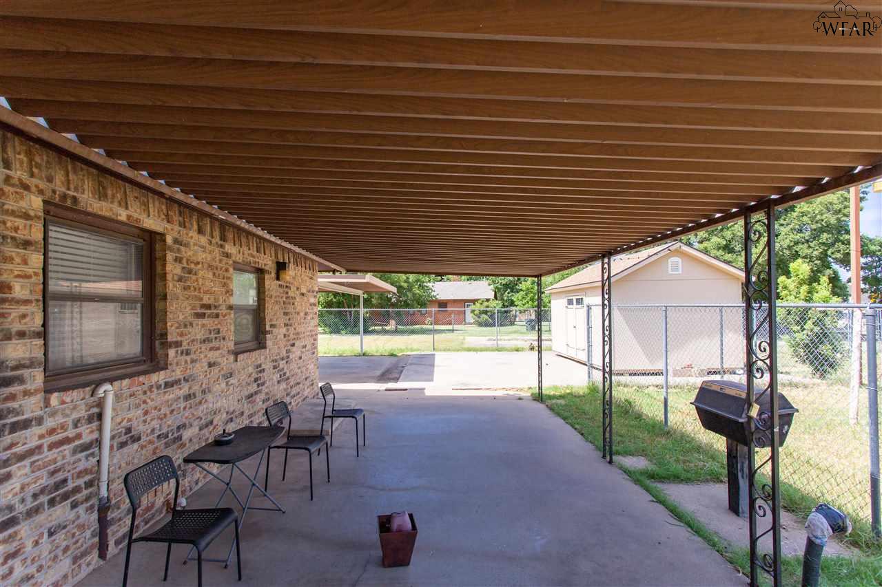 1029 Sunset Lane, Wichita Falls, Texas image 28