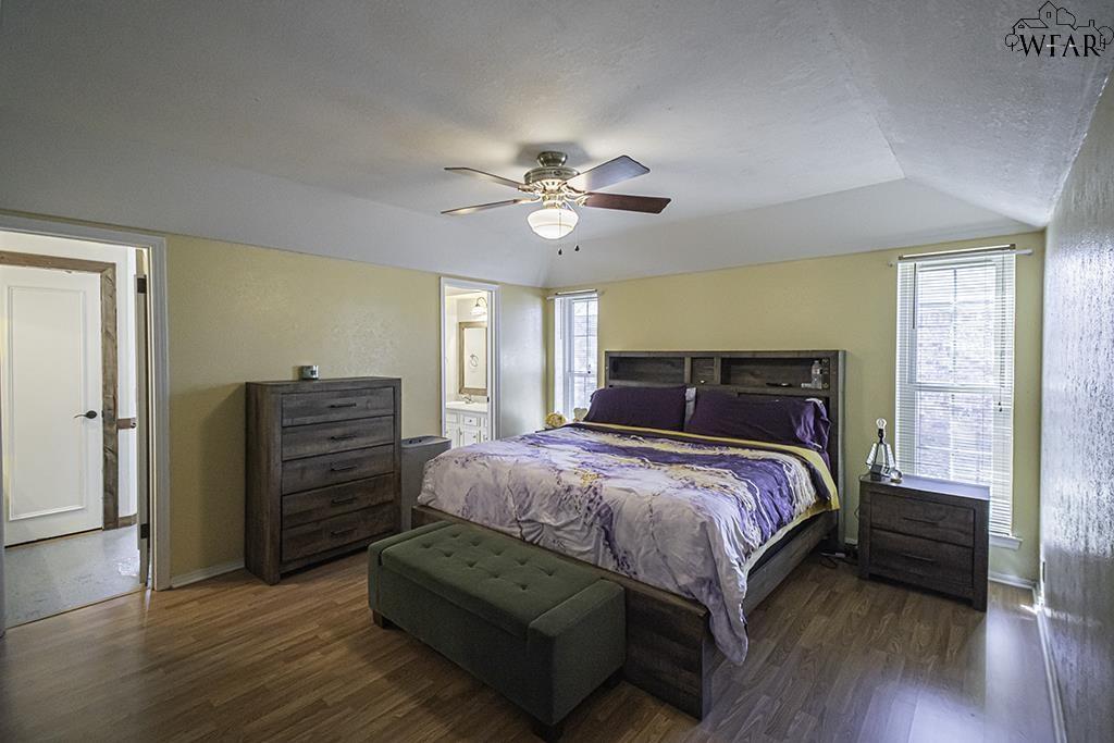 1223 Amherst Street, Burkburnett, Texas image 17