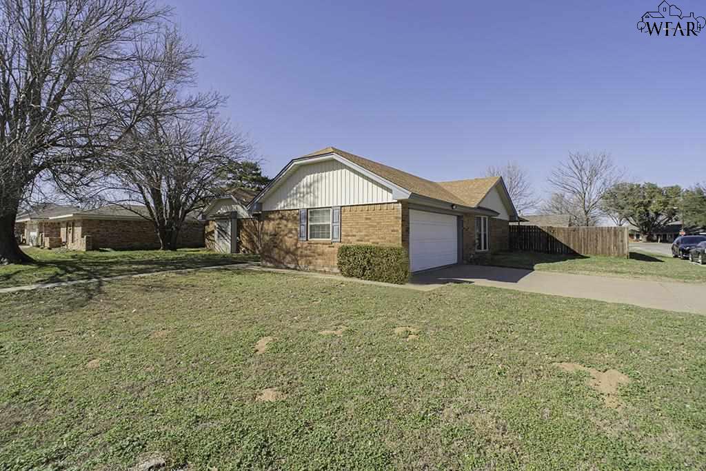 1223 Amherst Street, Burkburnett, Texas image 23