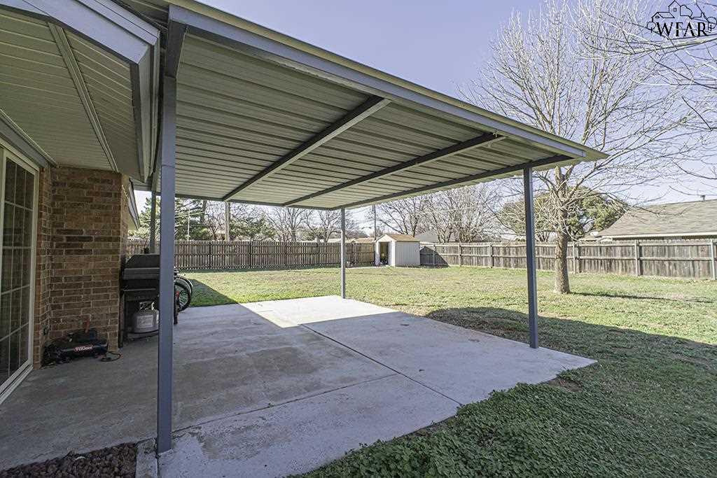 1223 Amherst Street, Burkburnett, Texas image 24