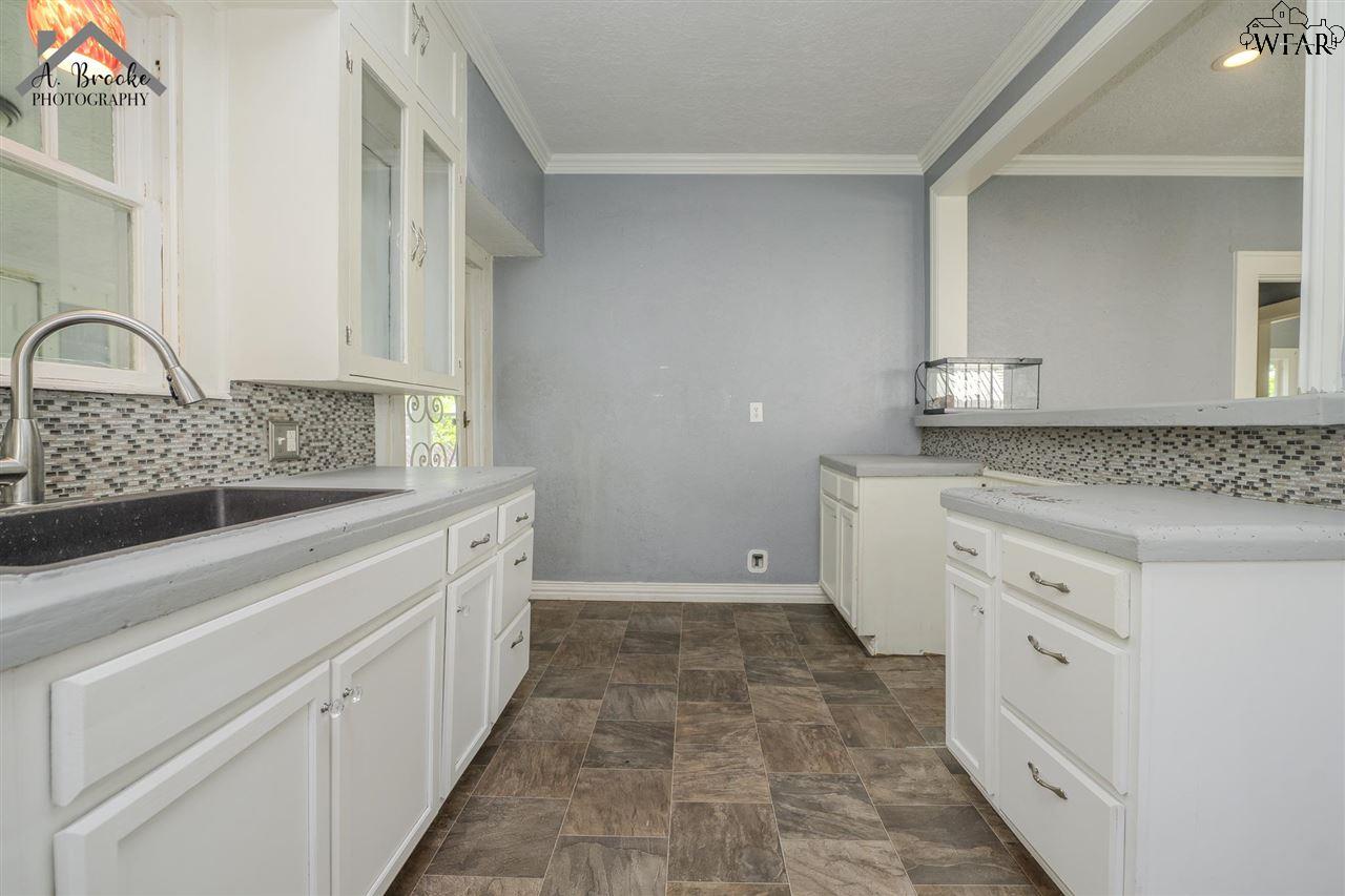 2310 Kings Highway, Wichita Falls, Texas image 11
