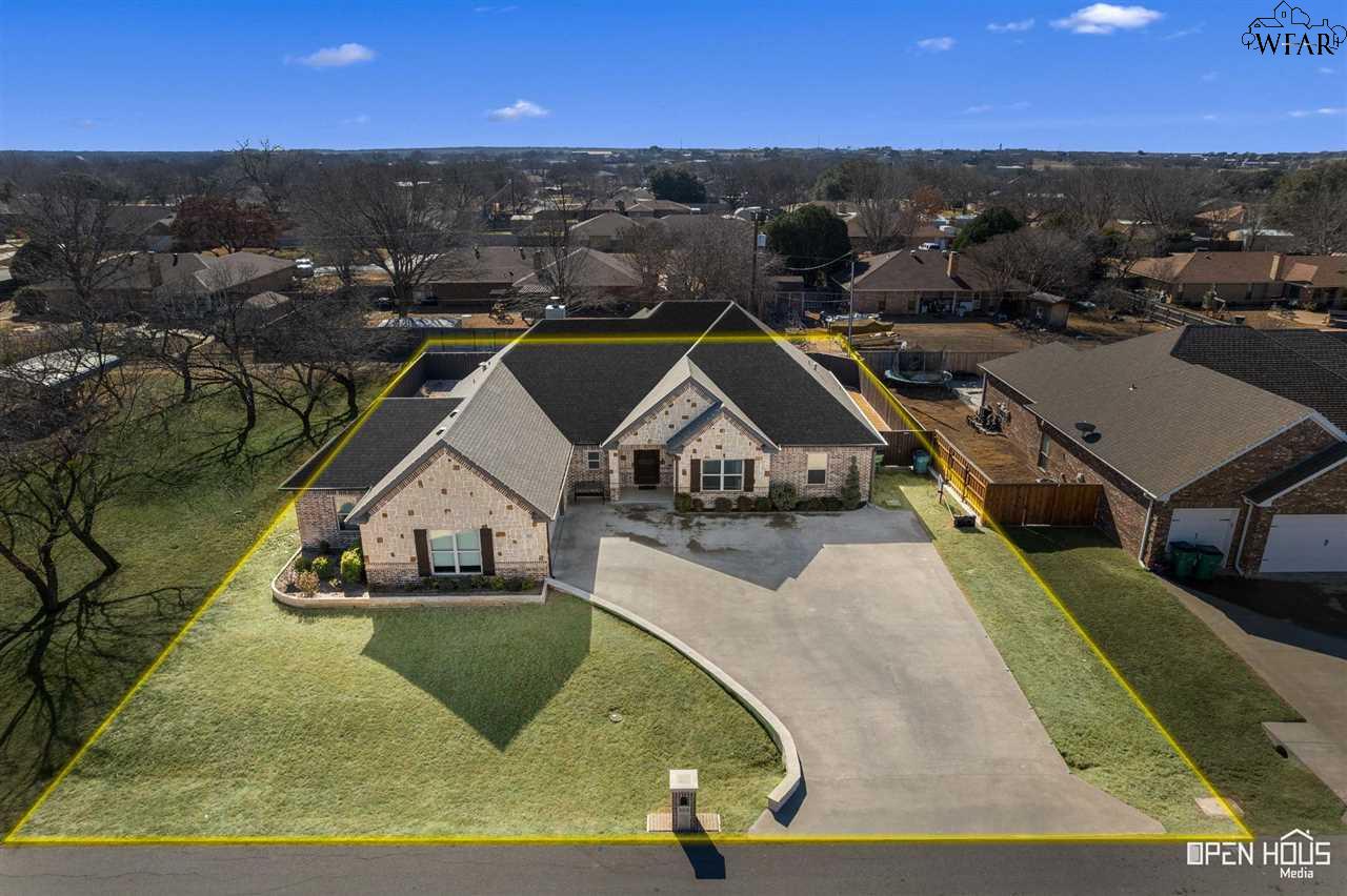 305 Driftwood Drive, Wichita Falls, Texas image 29