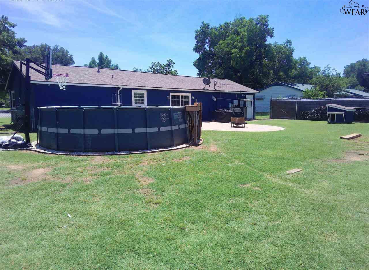 111 Linden Street, Burkburnett, Texas image 22