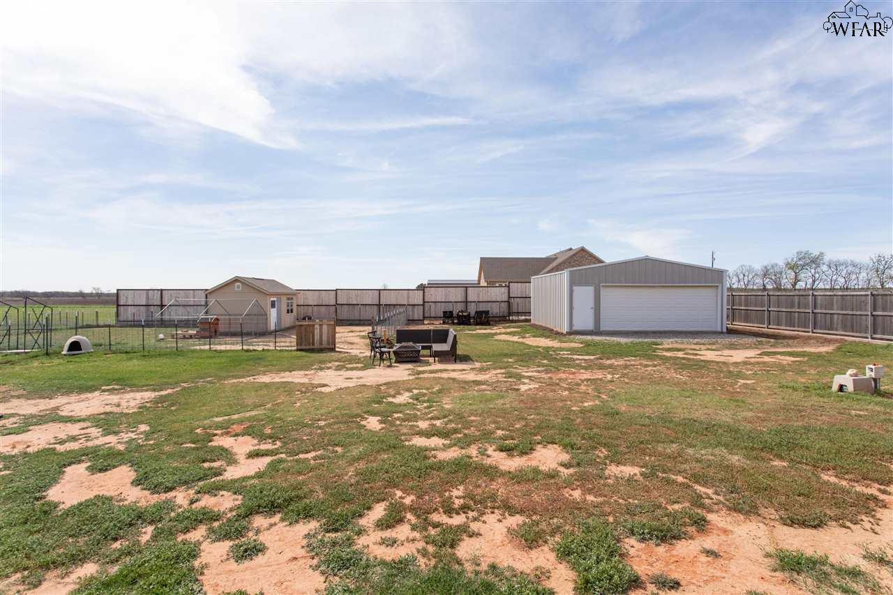 2803 Rifle Range Road, Iowa Park, Texas image 27