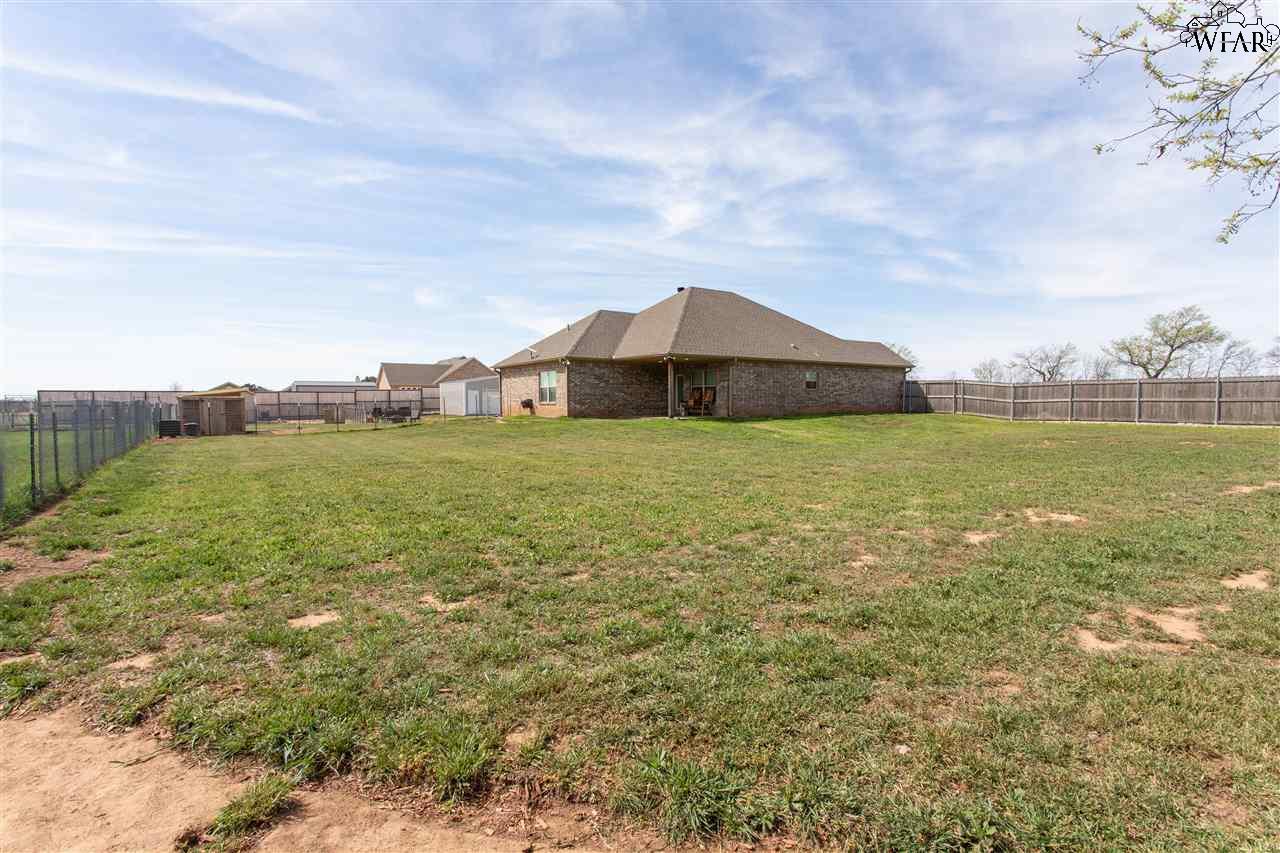 2803 Rifle Range Road, Iowa Park, Texas image 25