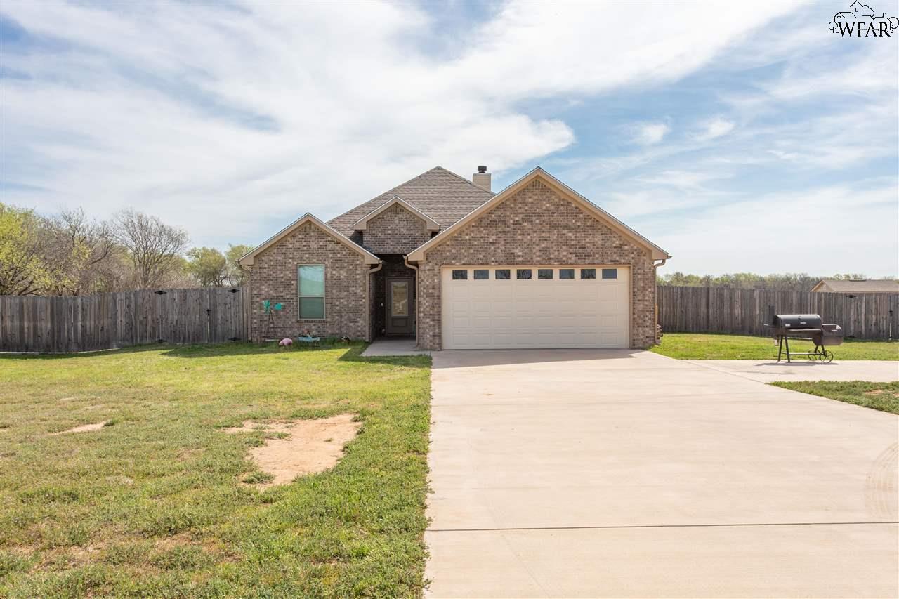 2803 Rifle Range Road, Iowa Park, Texas image 1