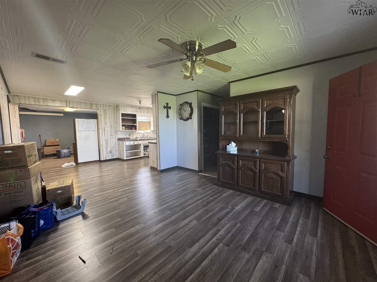 5536 State Highway 25, Electra, Texas image 5