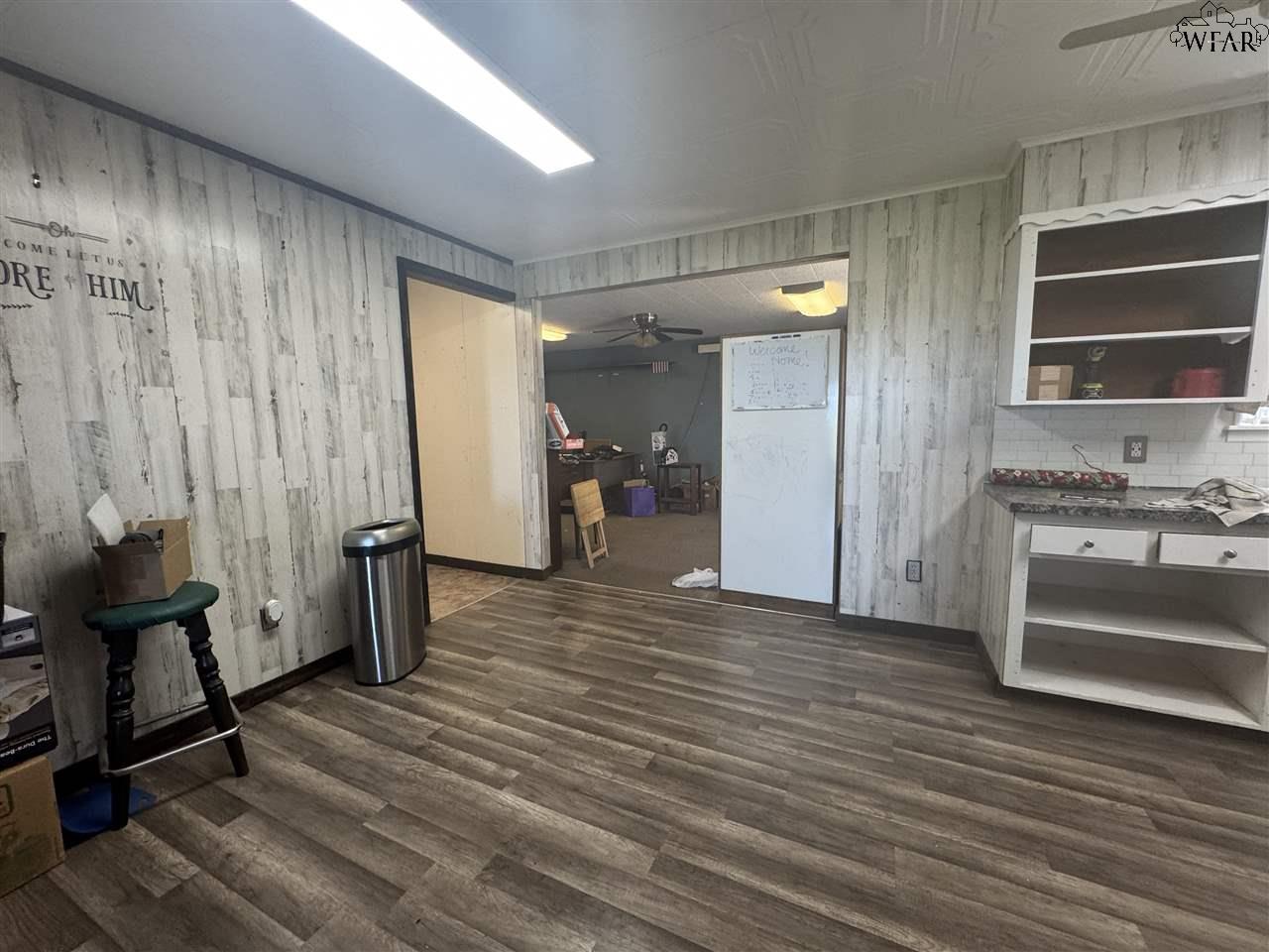 5536 State Highway 25, Electra, Texas image 10