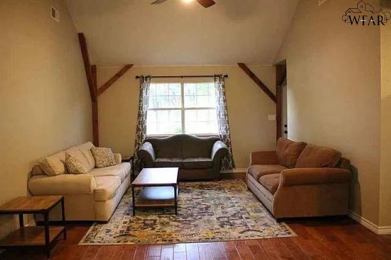 126 Country Club Drive, Nocona, Texas image 11