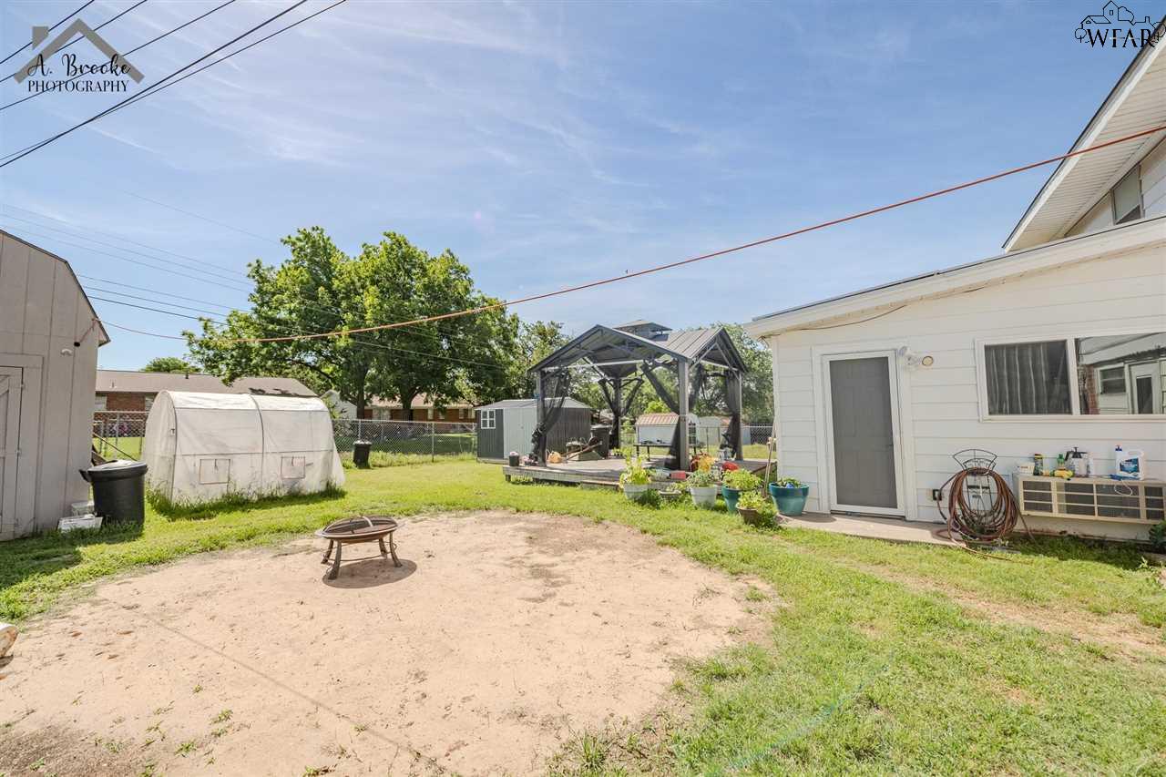 4729 Gay Street, Wichita Falls, Texas image 28