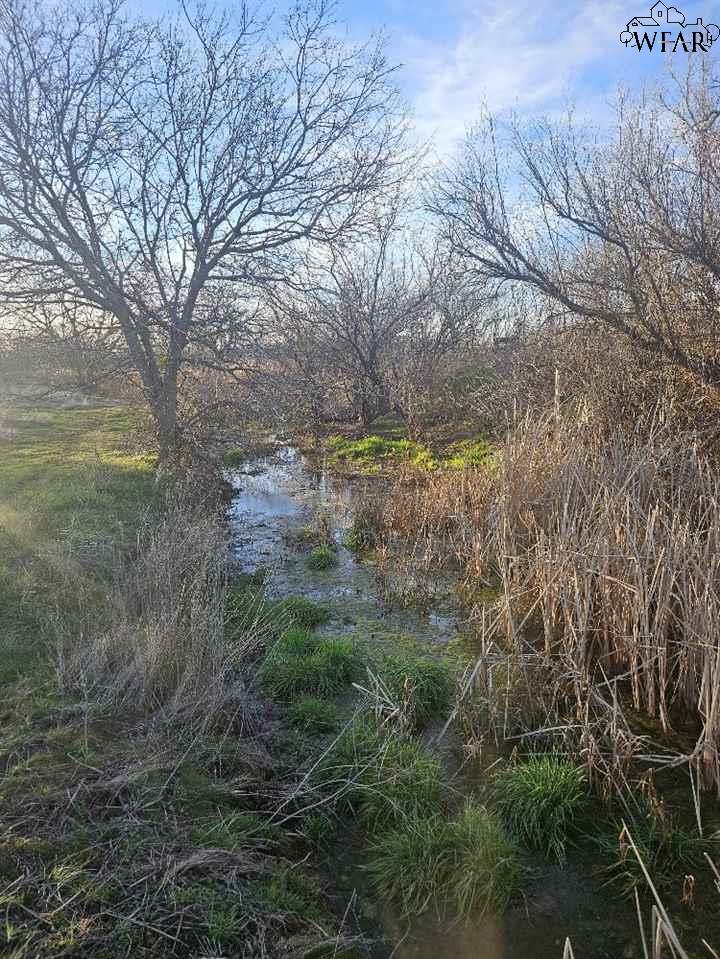 2768 S Peterson Road, Iowa Park, Texas image 8