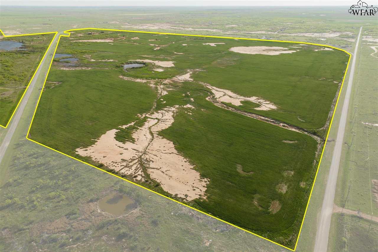 303 AC Fm 1739, Electra, Texas image 13