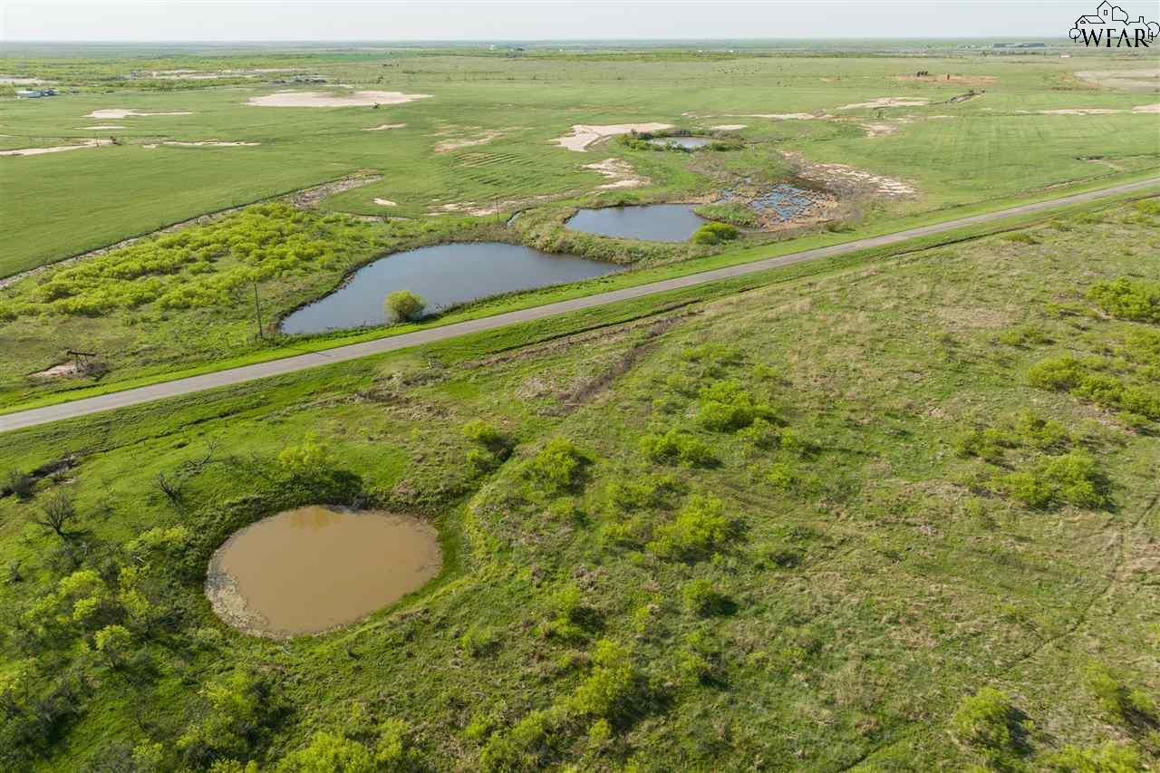 303 AC Fm 1739, Electra, Texas image 26