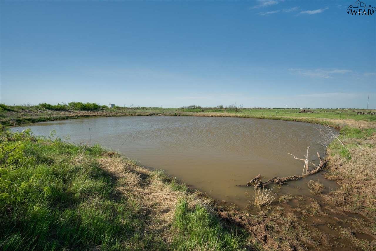 303 AC Fm 1739, Electra, Texas image 28