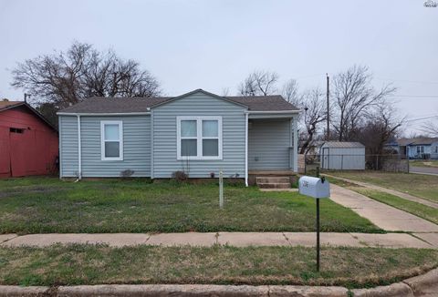 Homes For Sale - 1206 Williams Avenue<br/> Wichita County, Wichita Falls, TX 76301