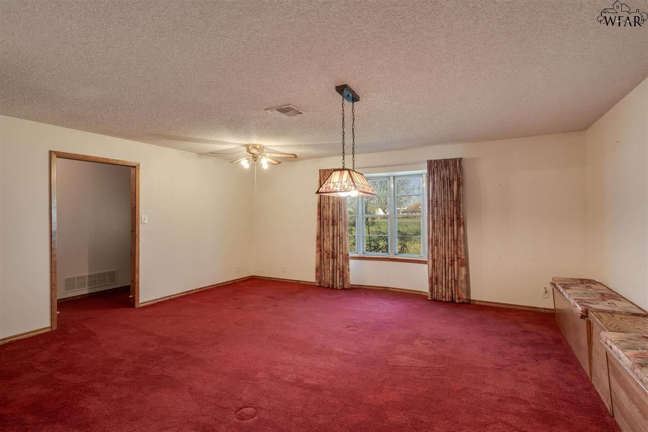 473 Wellington Lane, Wichita Falls, Texas image 5