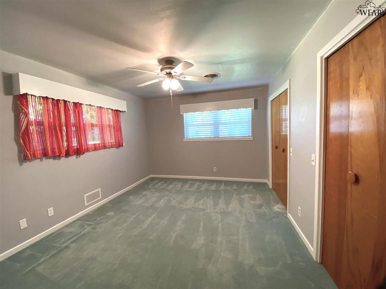 801 Sycamore Drive, Burkburnett, Pennsylvania image 15