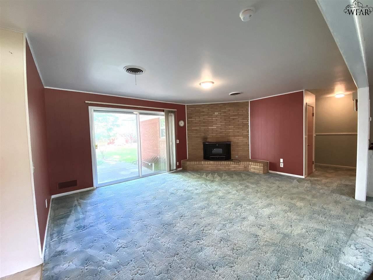 801 Sycamore Drive, Burkburnett, Pennsylvania image 7