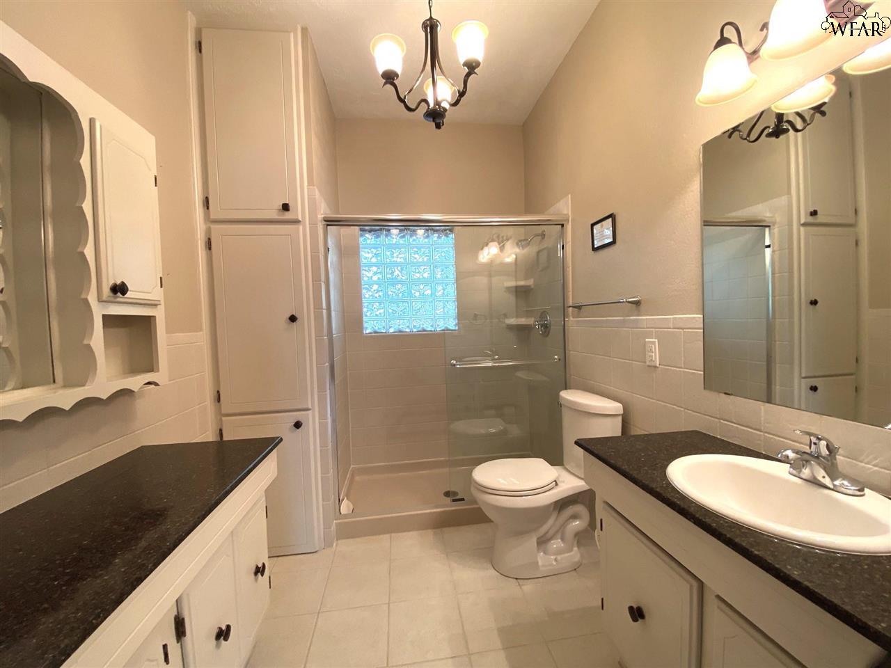 801 Sycamore Drive, Burkburnett, Pennsylvania image 24