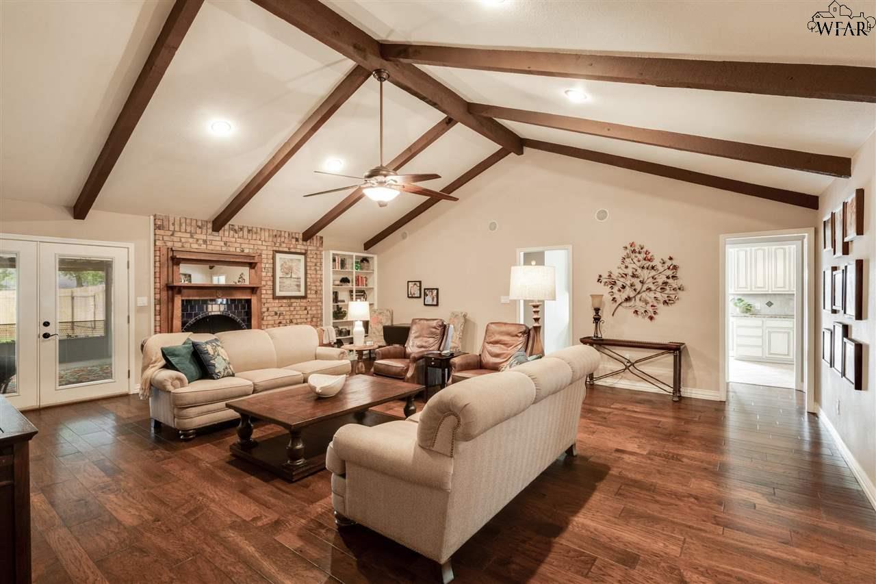 2421 Bryan Glen Street, Wichita Falls, Texas image 7