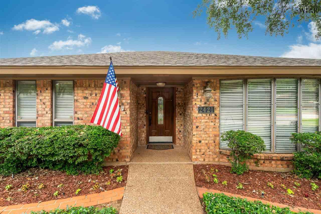 2421 Bryan Glen Street, Wichita Falls, Texas image 2