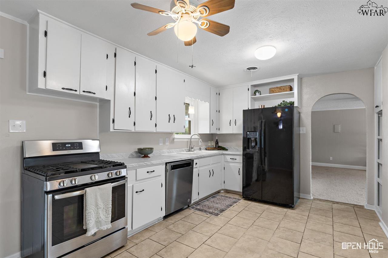 4635 Cascades Drive, Wichita Falls, Texas image 15