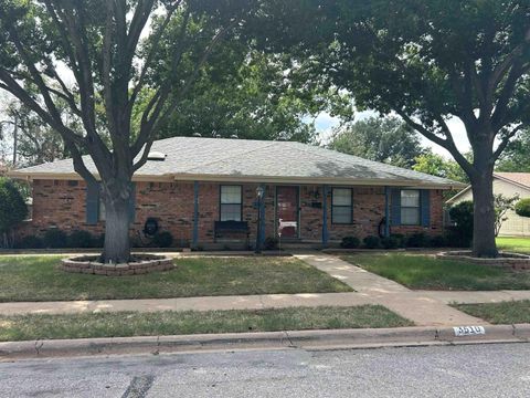 Homes For Sale - 3510 Copperas Cove<br/> Wichita Falls, TX 76310