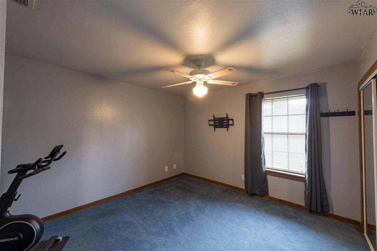 816 N Archer St, Henrietta, Texas image 13