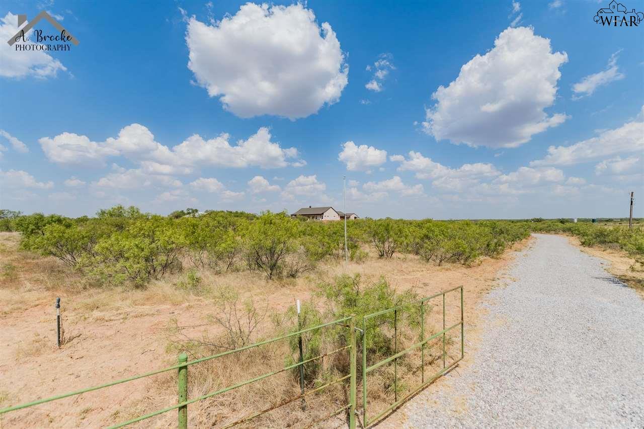 11727 Longley Road, Iowa Park, Texas image 23