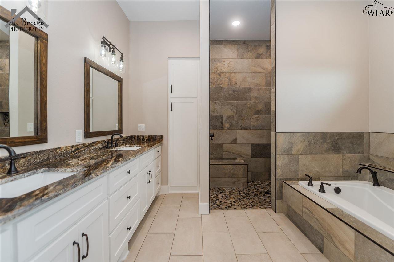 11727 Longley Road, Iowa Park, Texas image 17