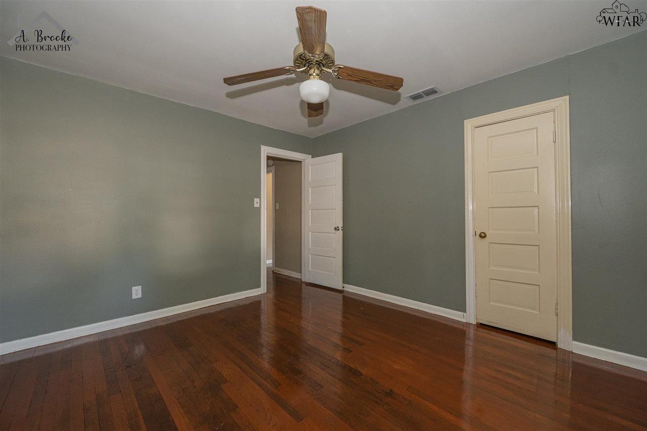 1807 Collins Avenue, Wichita Falls, Texas image 21
