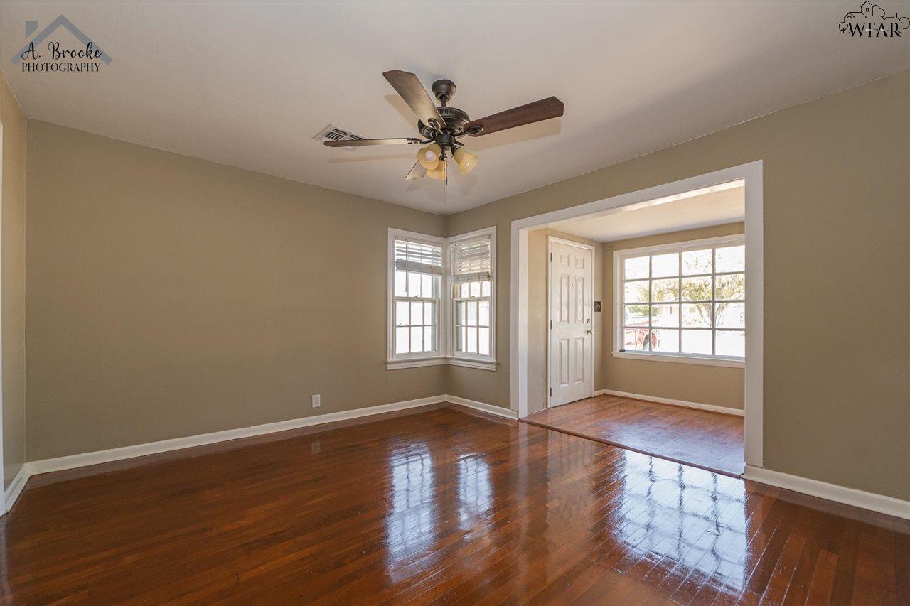1807 Collins Avenue, Wichita Falls, Texas image 5