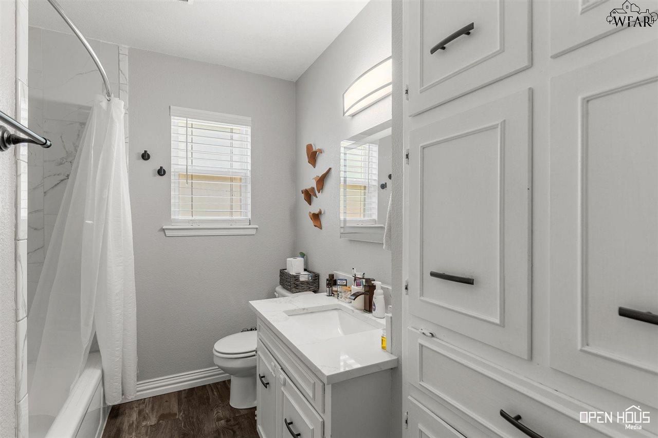 1320 Amherst Street, Burkburnett, Pennsylvania image 17