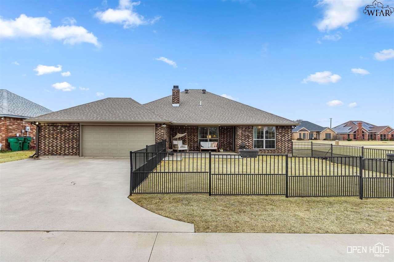 1110 Chaparral Court, Burkburnett, Texas image 27